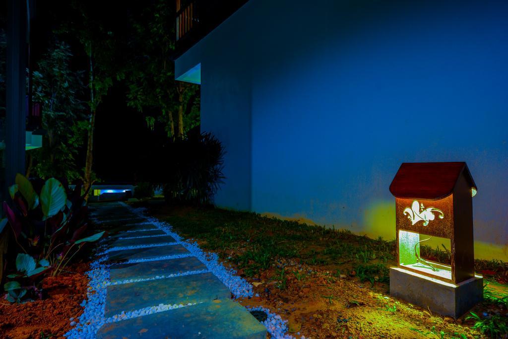 Crystal Wild Resort Panwa Phuket Ngoại thất bức ảnh